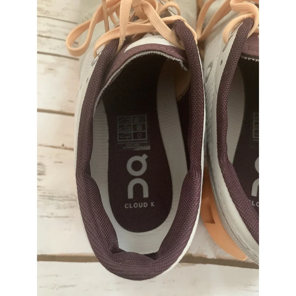 On Cloud X Helion Cloudtec Women's Low Top Running Shoes Size 10 Silver/Almond‎